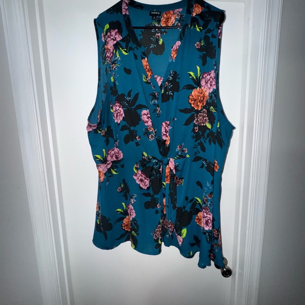 Torrid Teal Floral Sleeveless Blouse